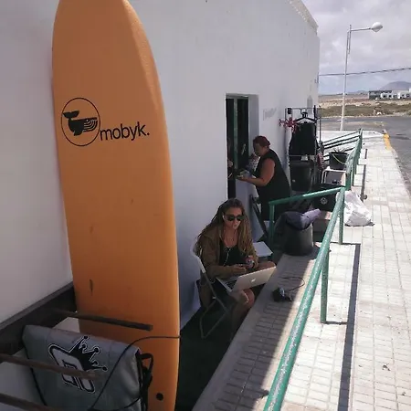 Yokomosurf Semesterbostad Famara